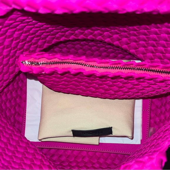 Naghedi St. Barths Small Tote OS Miami Pink - Picture 15 of 15